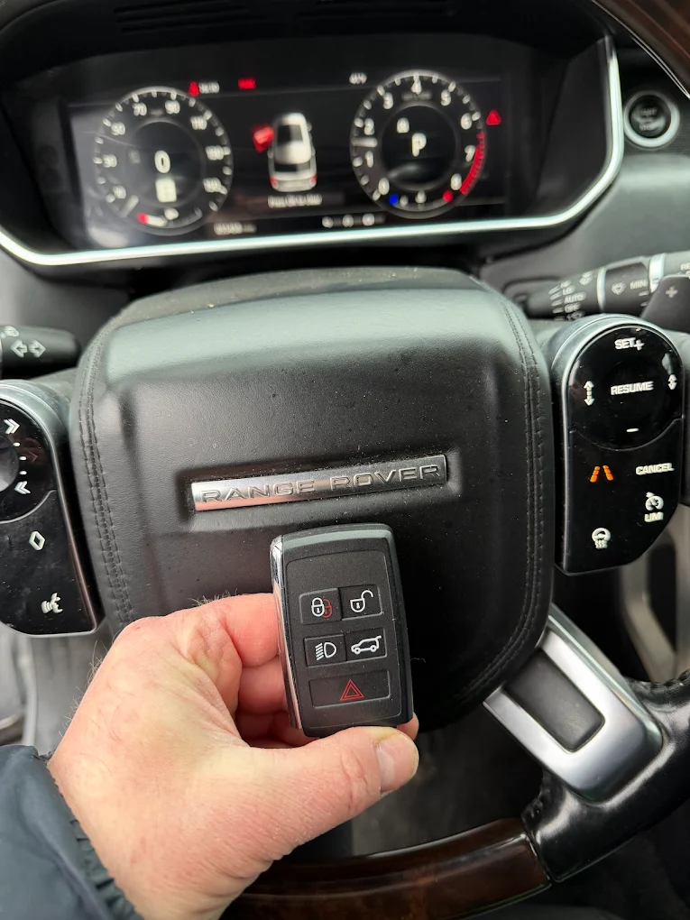 New-style Range Rover smart key replacement